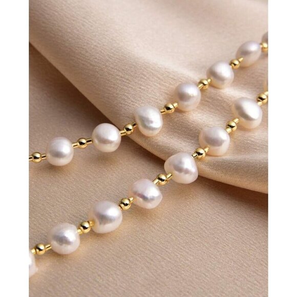 Sophisticated Cultured Pearl Necklace - Picture 2 of 4